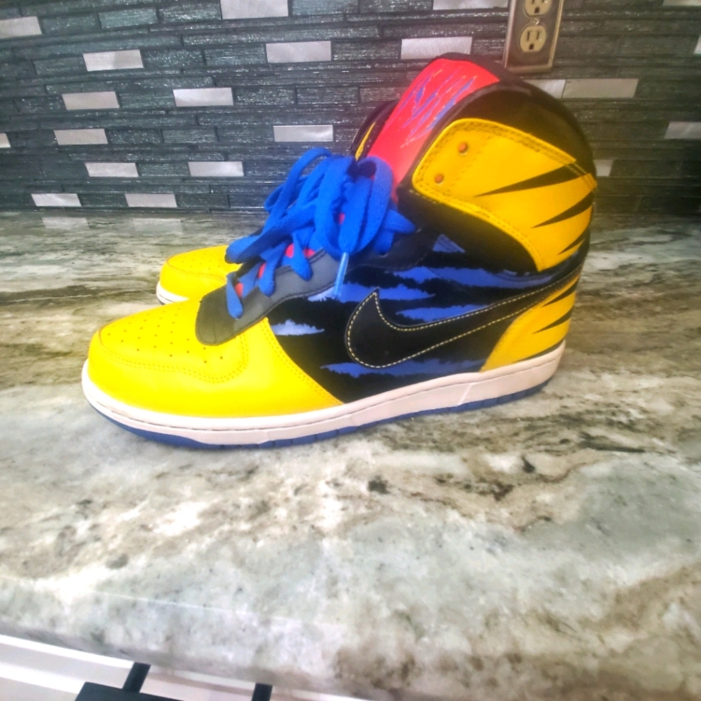 Nike Wolverine Dunks 🔥..